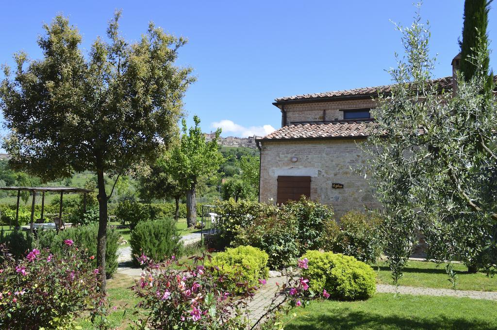 Il Palazzo Dei Diavoli Villa Montepulciano Ruang foto
